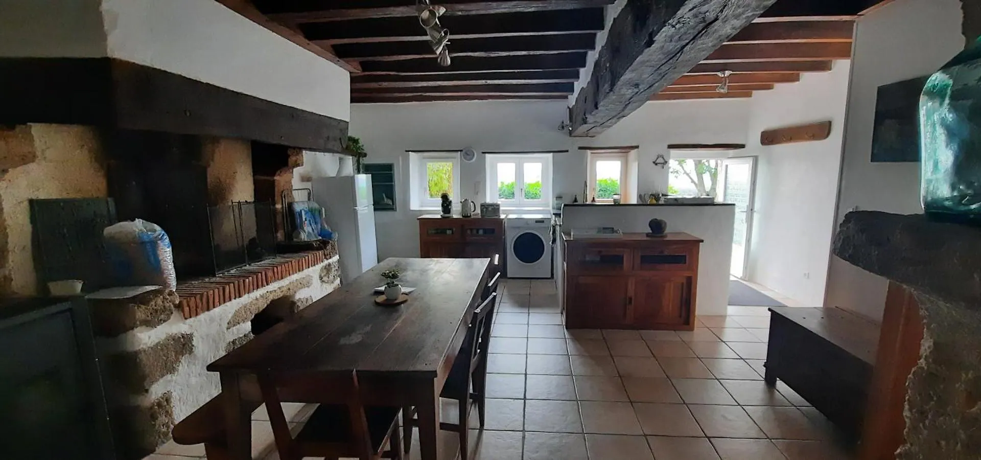 La Petite Maison De Chavroches - Proche Du Pal France